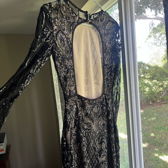 Brand new never worn Windsor black sparkly dress - Picture 2 of 2